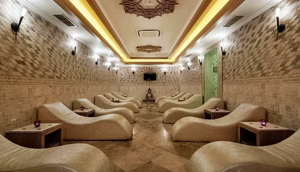 هتل کریستال پارایسو ورده ریزورت اند اسپا آنتالیا